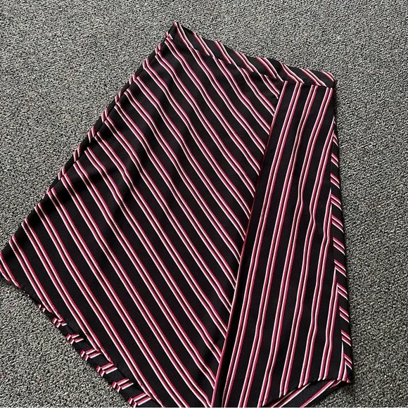 H&M Red & Black Stripe Midi Knee-Length Modest Handkerchief Asymmetrical Skirt M - Picture 10 of 16